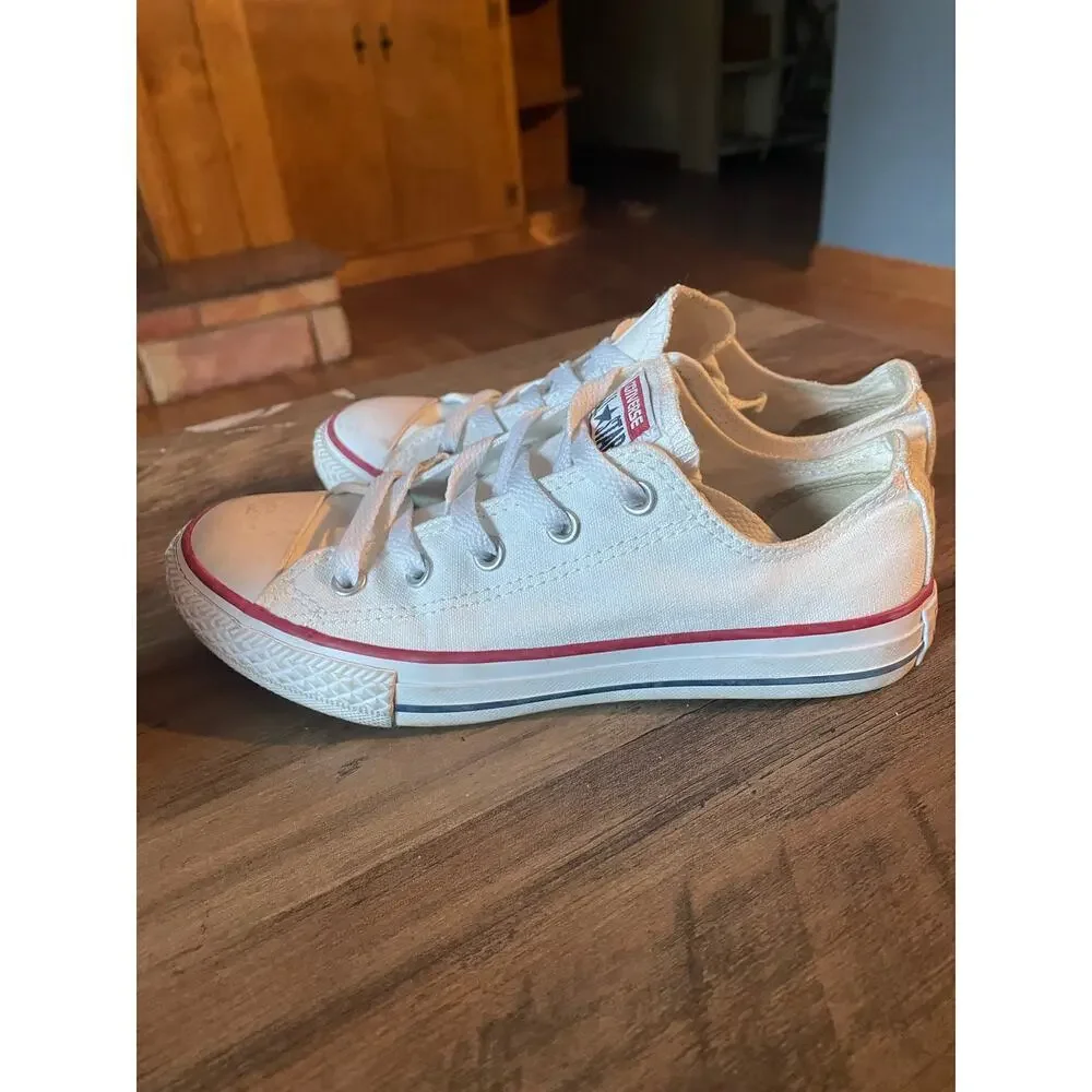6/$25 Y2 Classic Red, White, and Blue Low Rise Converse